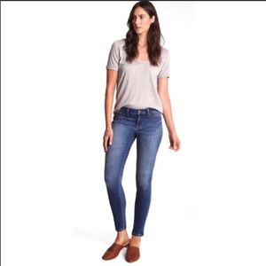 Lila Ryan skinny jeans. Size 29